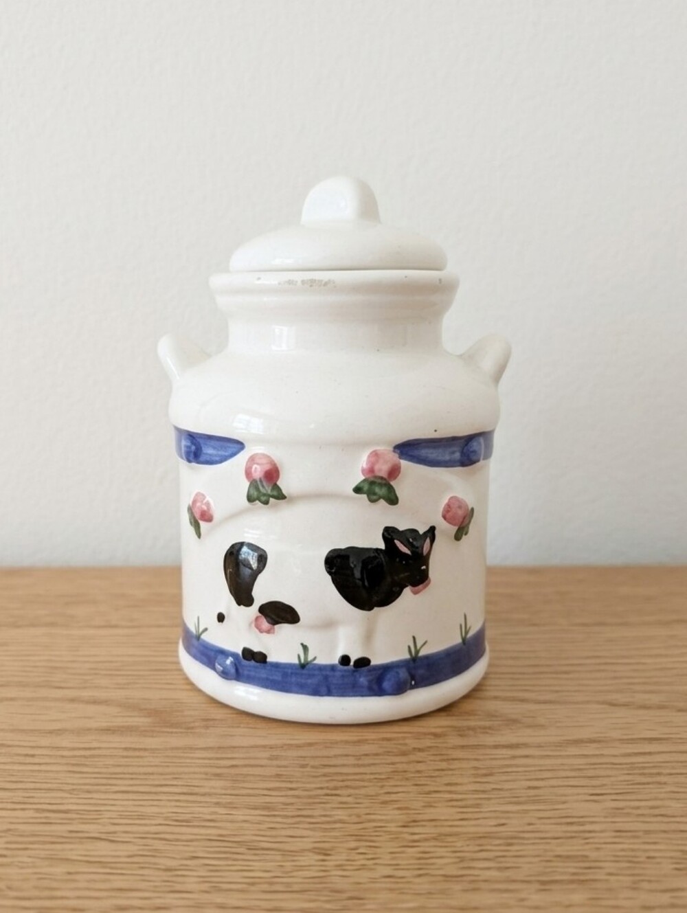 Vintage Hand‑Painted Cow Milk Jug – Country Kitchen Decor